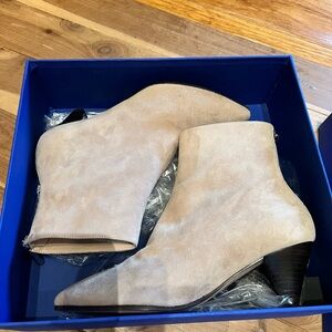 Stuart Weitzman Light Beige Ankle Booties